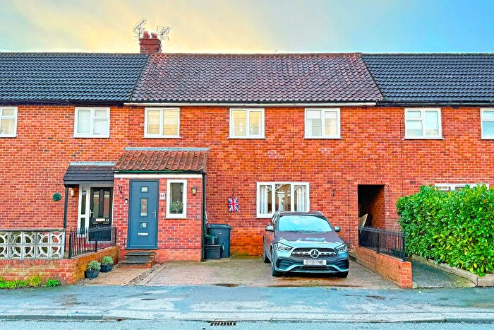 6 Bedroom Terraced House For Sale In Halfpenny Lane, Knaresborough, HG5