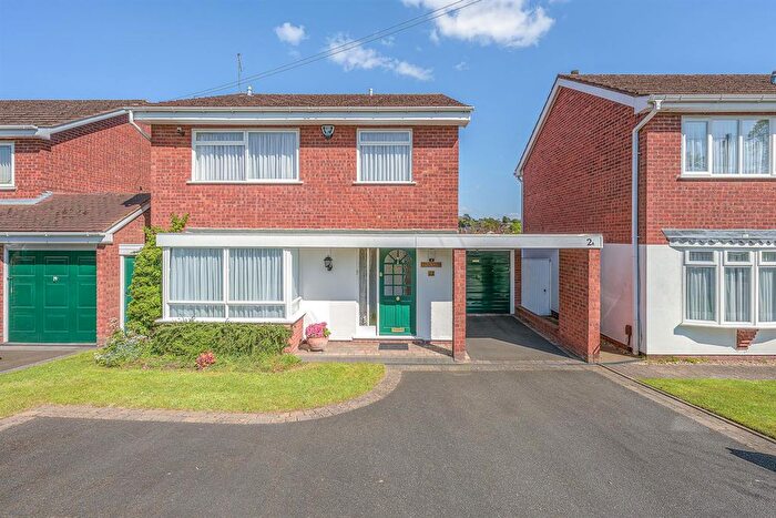 4 Bedroom Detached House For Sale In Cot Lane, Wordsley, DY8