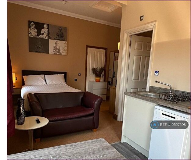 Studio To Rent In Fletton Ave, Peterborough, PE2