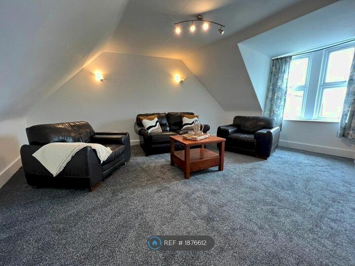 3 Bedroom Flat To Rent In Longate, Peterhead, AB42
