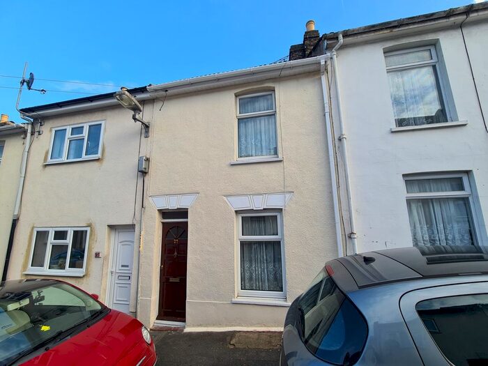 2 Bedroom Terraced House To Rent In Sturla Road, Chatham ME4