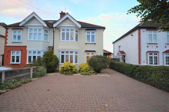 3 Bedroom Semi-Detached House To Rent In Huskards, Waldegrave Gardens, Upminster, RM14