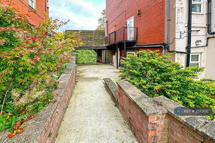 1 Bedroom Flat To Rent In Market Street, Stalybridge, SK15