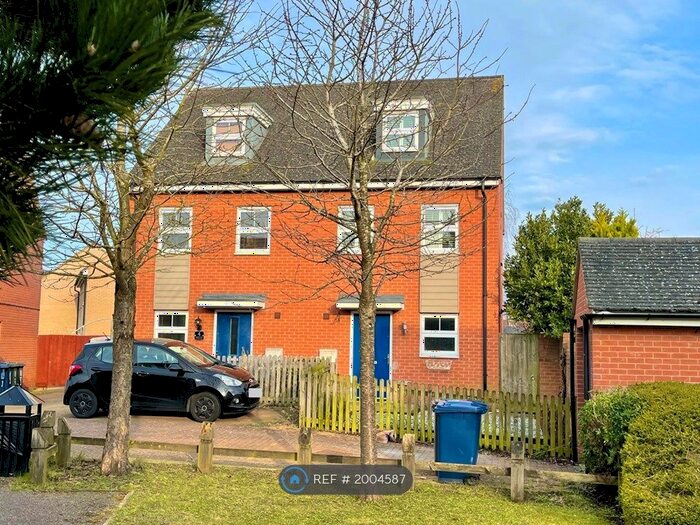 3 Bedroom Semi-Detached House To Rent In Hampden Close, Cambourne, CB23