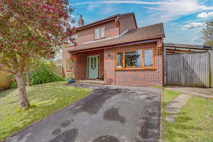 4 Bedroom Detached House For Sale In Partry Close, Chandler's Ford, SO53