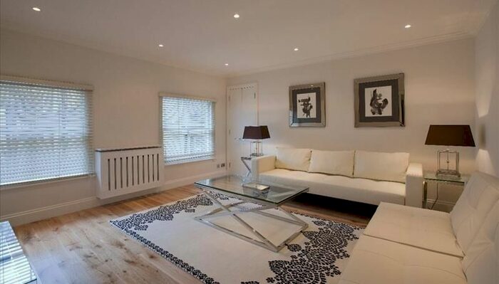 1 Bedroom Flat To Rent In Grosvenor Hill, Mayfair, W1K