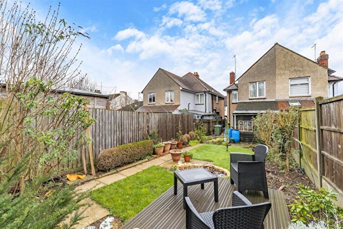 3 Bedroom Semi-Detached House For Sale In , Roundhill Road, Kettering, NN15