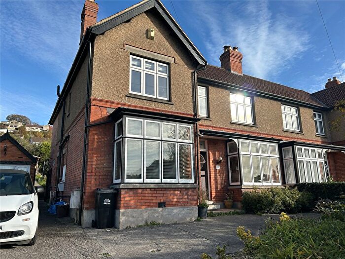 3 Bedroom Detached House To Rent In Wells Road, Glastonbury, Somerset, BA6