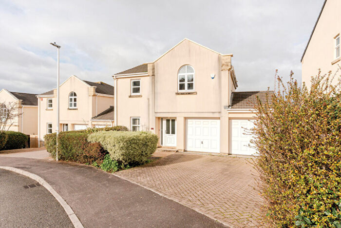 4 Bedroom Detached House For Sale In Charlcombe Rise, Portishead, BS20