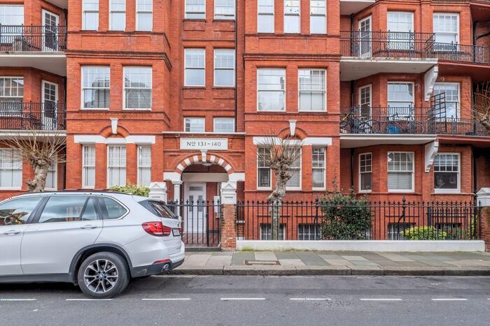 2 Bedroom Flat To Rent In Hamlet Gardens, King Street, Hammersmith, W6