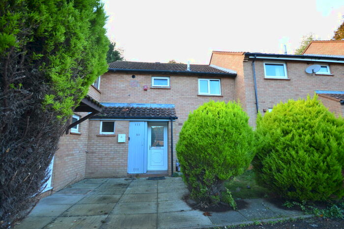 3 Bedroom House To Rent In Flintcomb Rise, Northampton, NN3