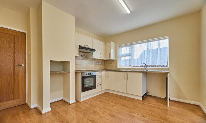 2 Bedroom Bungalow To Rent In Sharpless Road, Burbage, LE10