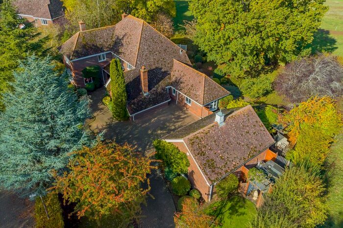 6 Bedroom Detached House For Sale In Whistlefield House, Tompions End, Ickwell, Biggleswade, SG18