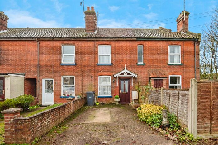 2 Bedroom Terraced House For Sale In Avenue Road, North Walsham, NR28