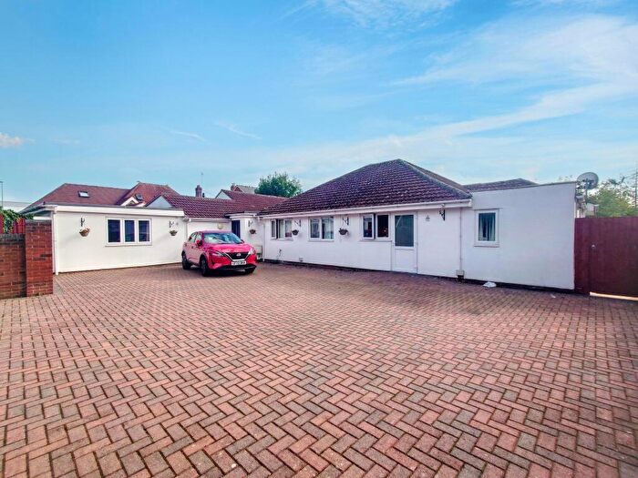 7 Bedroom Detached House For Sale In Old Elmore Lane, Quedgeley, Gloucester, Gloucestershire, GL2