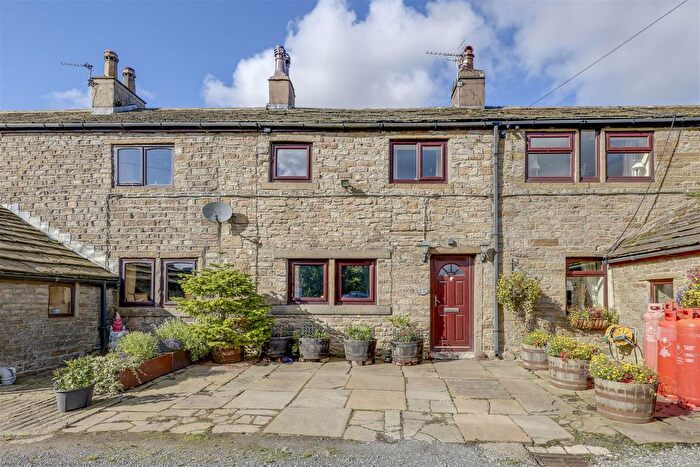 3 Bedroom Cottage For Sale In Turn Hill, Dean Lane, Water, Rossendale, BB4