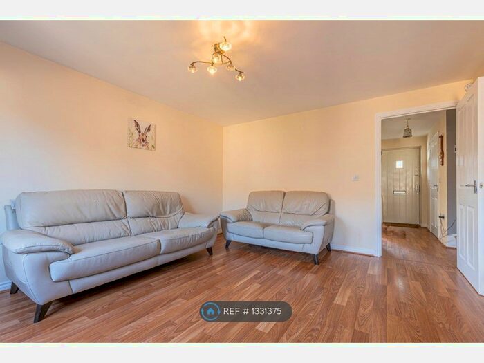 3 Bedroom Terraced House To Rent In Rosehip Road, Cambridge, CB4