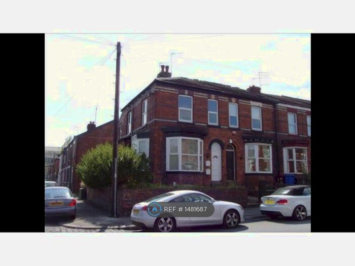 1 Bedroom Flat To Rent In Clarendon Street, Stockport, SK5