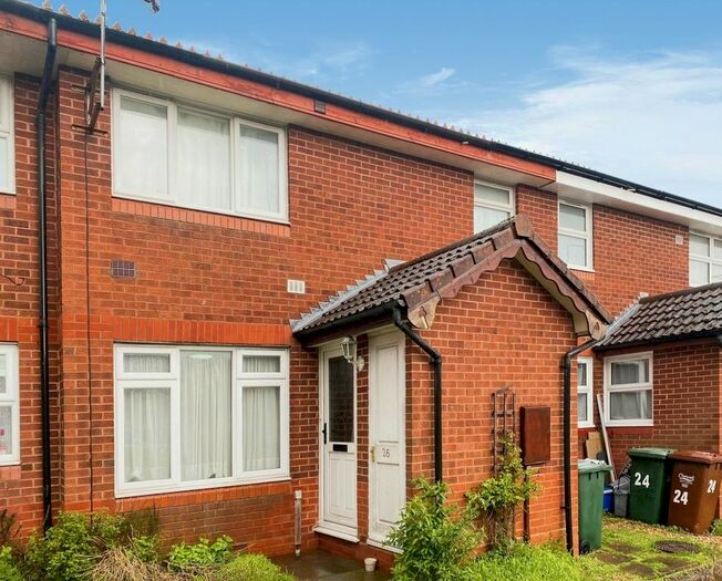 1 Bedroom Terraced House To Rent In Waltham Gardens, Banbury, Oxon, OX16