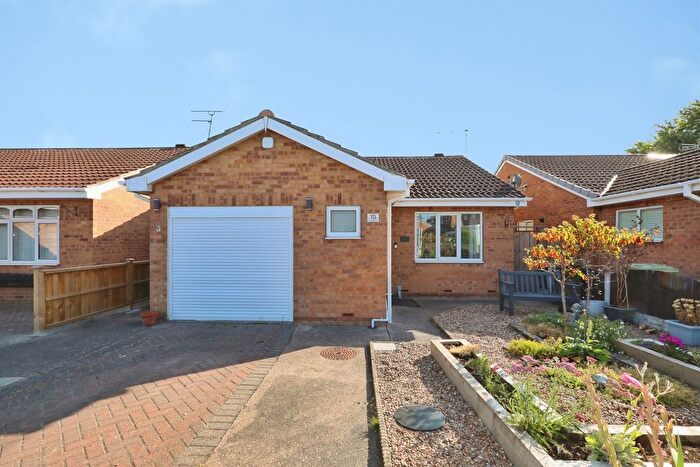 2 Bedroom Detached Bungalow For Sale In Earles Court, Retford, DN22