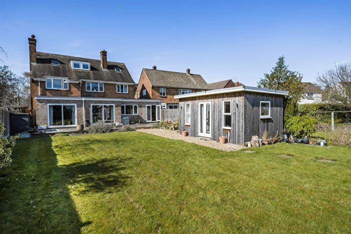 5 Bedroom Detached House For Sale In Queens Road, Devizes, SN10