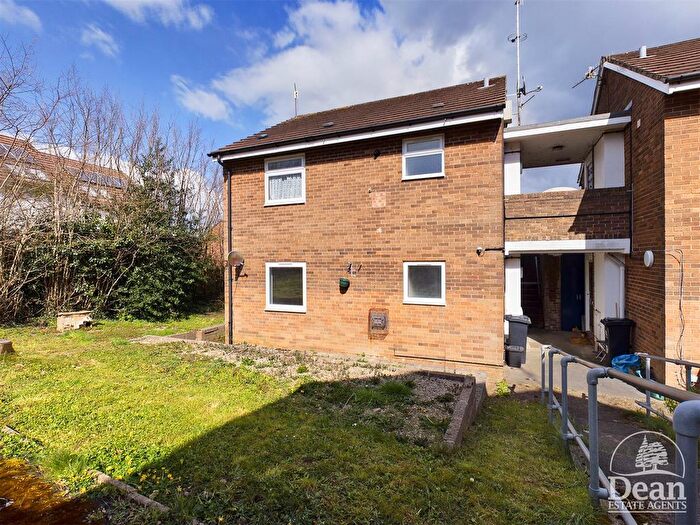 1 Bedroom Flat To Rent In Oakfields, Coleford., GL16