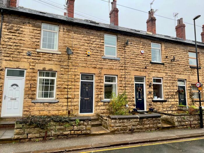 2 Bedroom Terraced House To Rent In St James Street, Wetherby, LS22