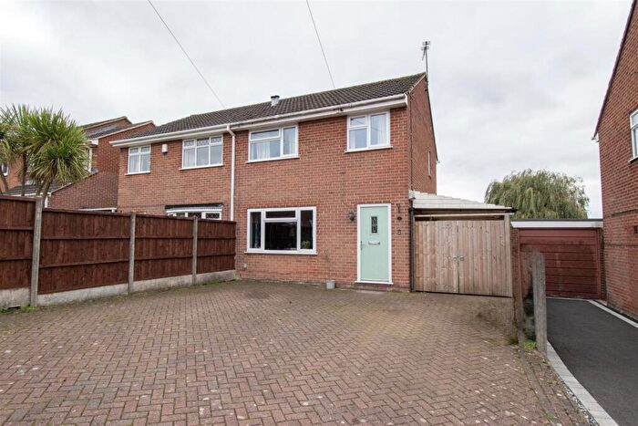 3 Bedroom Semi-Detached House For Sale In Dove Close, Kilburn, Belper, DE56