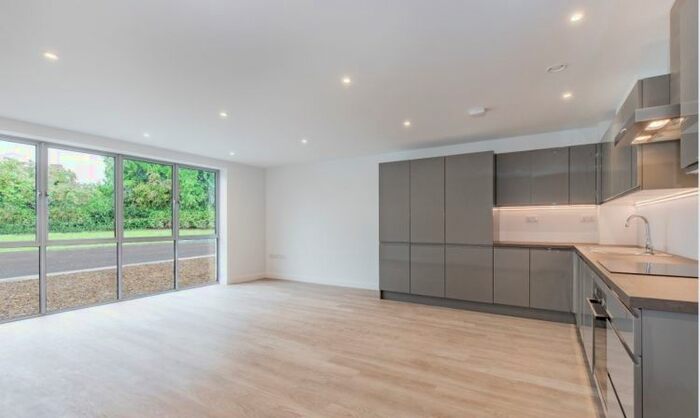 2 Bedroom Flat To Rent In Cumnor Road, Boars Hill, Oxford, OX1