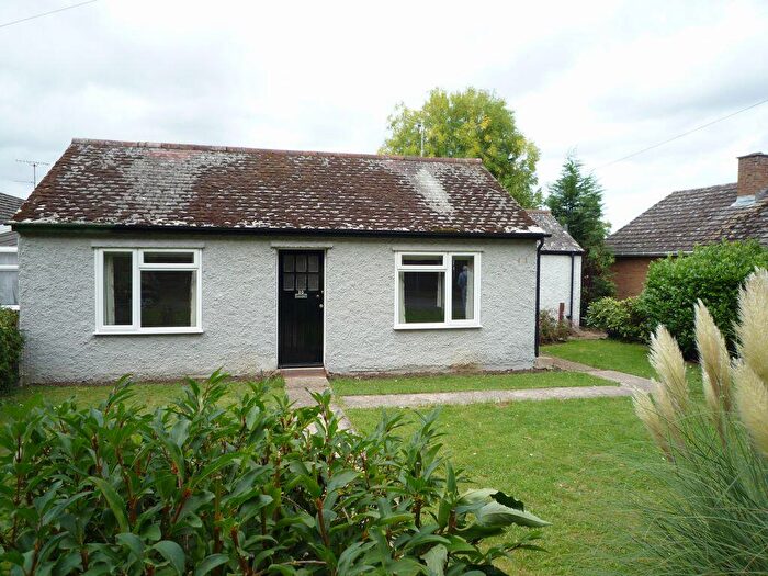 1 Bedroom Semi-Detached Bungalow To Rent In Broadway, Wilburton, Ely, Cambridgeshire, CB6