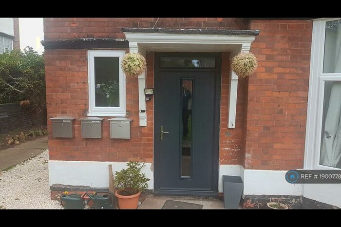 1 Bedroom Flat To Rent In Carrington, Nottingham, NG5
