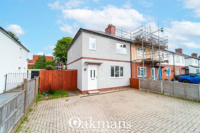 3 Bedroom Semi-Detached House For Sale In Westfield Road, Halesowen, West Midlands, B62