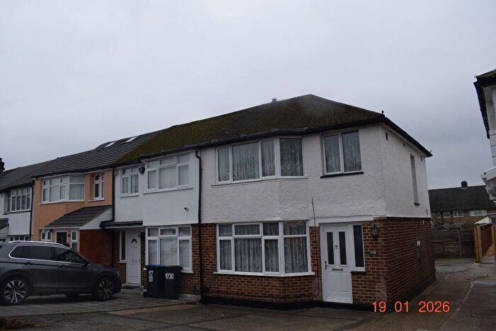 3 Bedroom End Of Terrace House To Rent In Great Cambridge Road, Enfield, Greater London, EN1