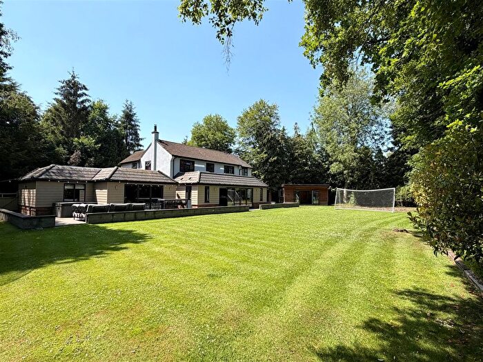 5 Bedroom Detached House For Sale In Oudle Lane, Much Hadham, SG10