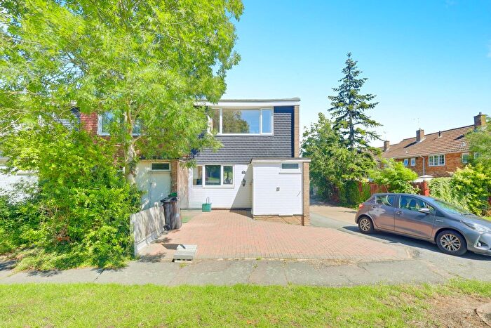 3 Bedroom End Of Terrace House For Sale In Curling Tye, Basildon, SS14