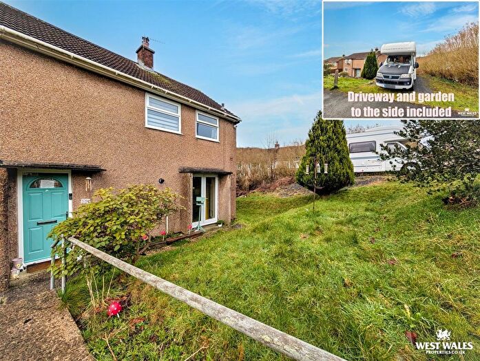 2 Bedroom Semi Detached House For Sale In Heol Rudd, Carmarthen, SA31