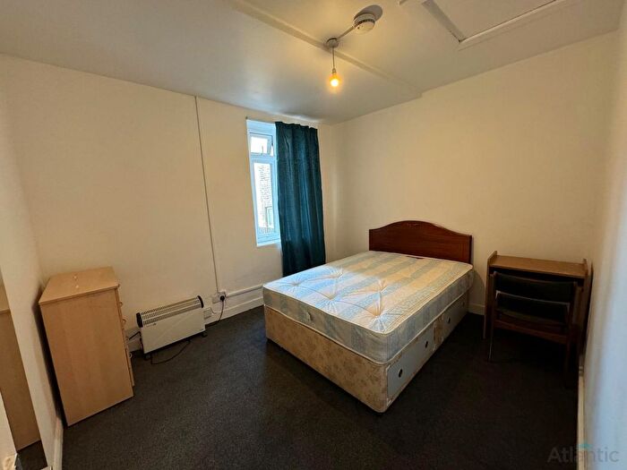 1 Bedroom Flat To Rent In Acton Lane, London, NW10