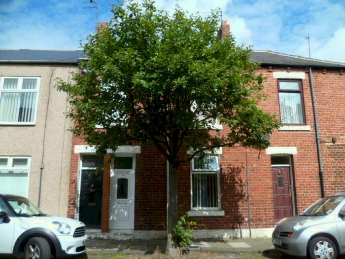 2 Bedroom Apartment To Rent In St. Pauls Road, Jarrow, Tyne And Wear, NE32