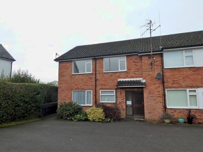 2 Bedroom Flat To Rent In Birmingham Road, Marlbrook, Bromsgrove, B61