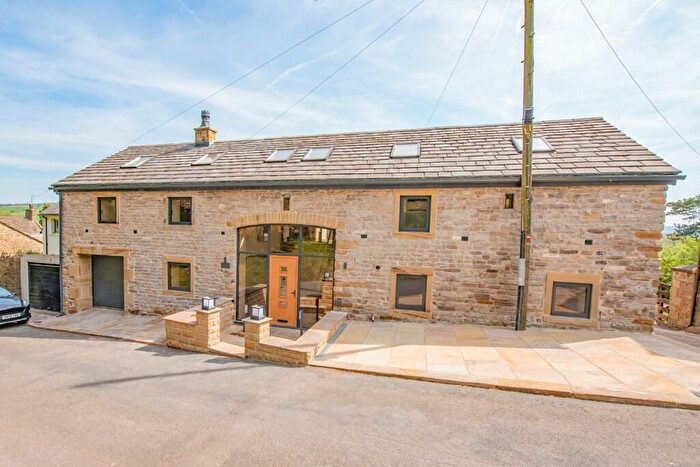 4 Bedroom Barn Conversion For Sale In Cow Gill Barn, Thornton-in-Craven, BD23