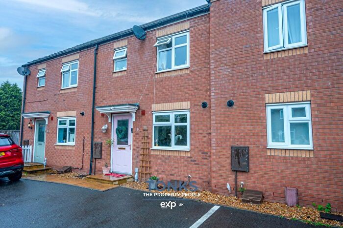 3 Bedroom Terraced House For Sale In Banners Lane, Halesowen, B63