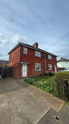 2 Bedroom Semi Detached House To Rent In Sunnyside, Braintree, CM7