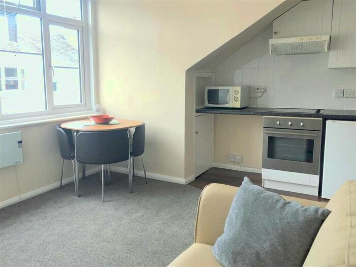 Studio To Rent In Dudley Road, Tunbridge Wells, TN1