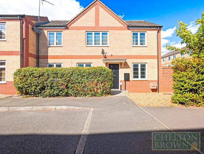 2 Bedroom Apartment To Rent In Turners Court, Wootton Fields, Northampton, NN4