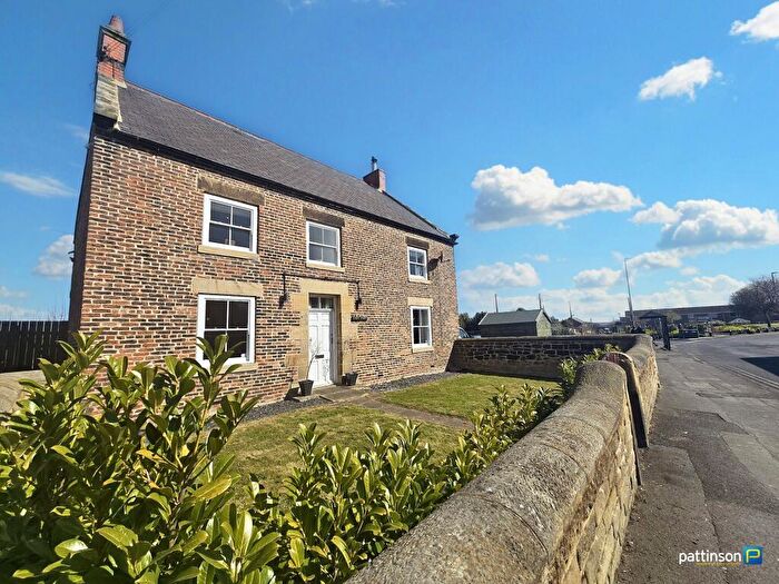3 Bedroom Detached House To Rent In Pegswood Village, Pegswood, Morpeth, Northumberland, NE61