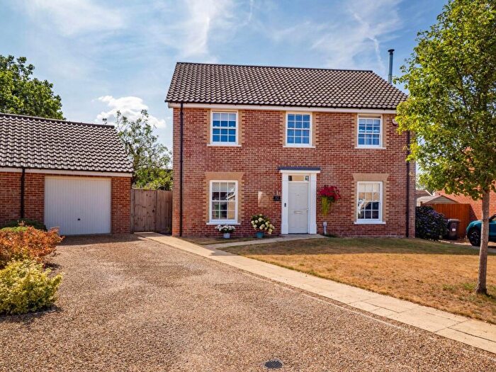 4 Bedroom Detached House For Sale In Kemp Road, North Walsham, NR28