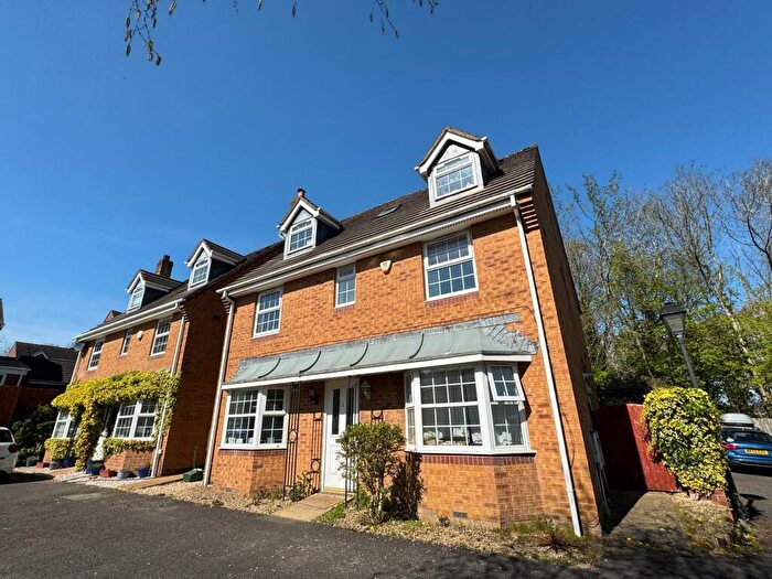 6 Bedroom Semi Detached House To Rent In Casson Drive, Stapleton, Bristol, BS16