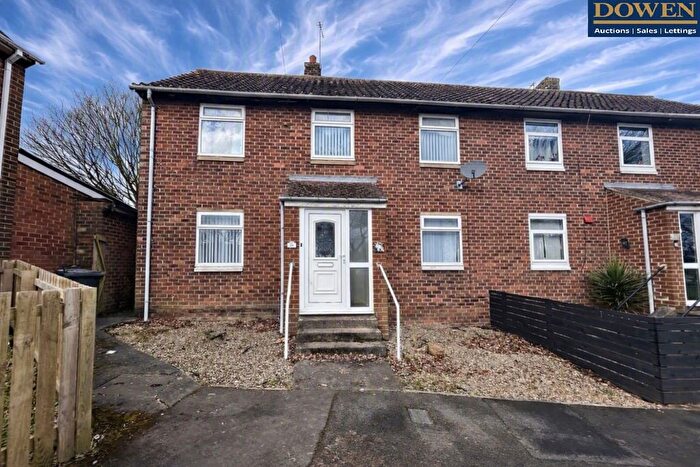 3 Bedroom Semi Detached House For Sale In Finchale Road, Durham, DH1