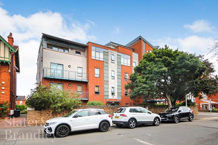 2 Bedroom Apartment To Rent In Musters Road, NG2