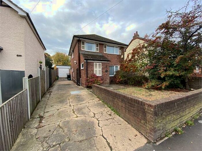 3 Bedroom Detached House To Rent In Old Heath Road, Colchester, CO2